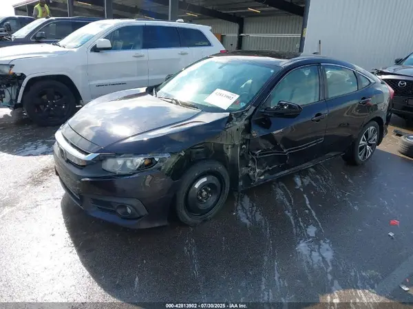 19XFC1F36GE007576 2016 HONDA CIVIC - Image 2