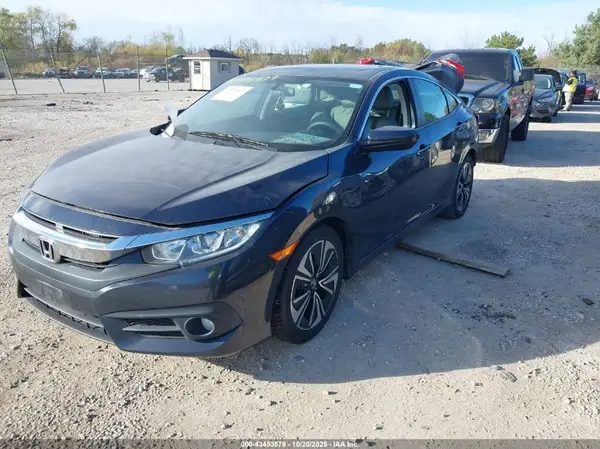 19XFC1F36GE015337 2016 HONDA CIVIC - Image 2