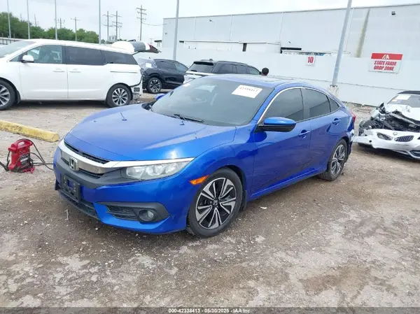 19XFC1F36GE016634 2016 HONDA CIVIC - Image 2