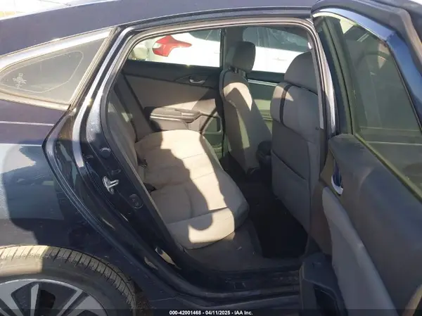 19XFC1F36GE017492 2016 HONDA CIVIC - Image 8
