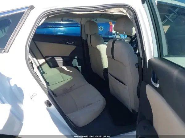 19XFC1F36GE025320 2016 HONDA CIVIC - Image 8