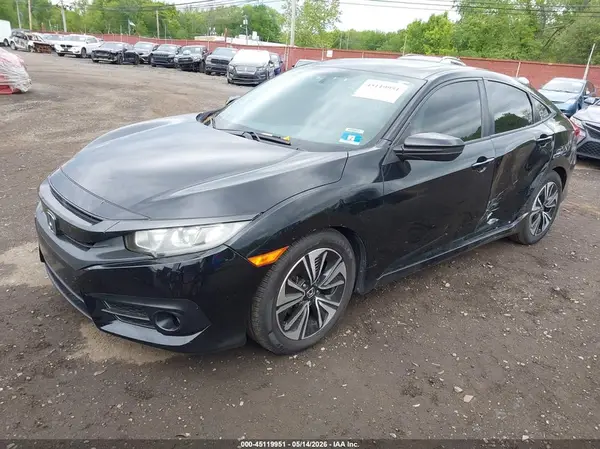 19XFC1F36GE205817 2016 HONDA CIVIC - Image 2