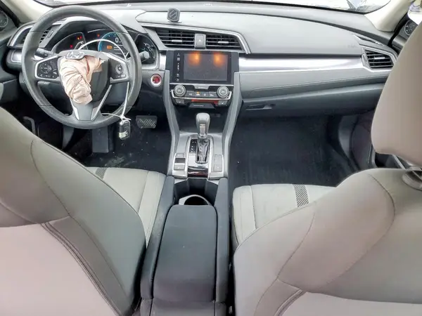 19XFC1F36GE210130 2016 HONDA CIVIC - Image 8
