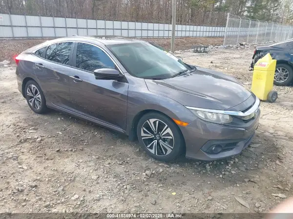 19XFC1F36HE000788 2017 HONDA CIVIC - Image 1