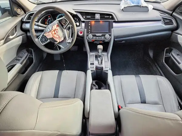 19XFC1F36HE001519 2017 HONDA CIVIC - Image 8
