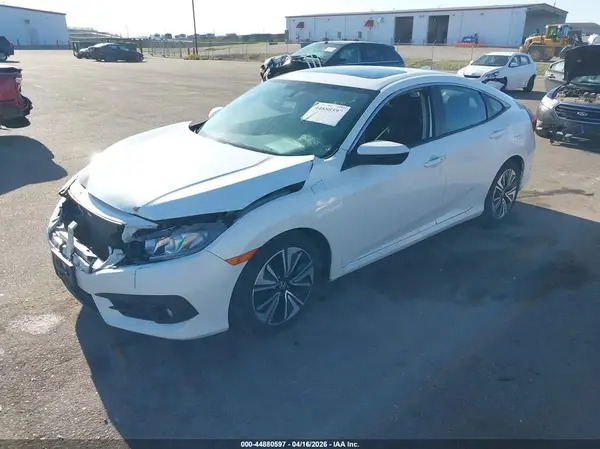 19XFC1F36HE002444 2017 HONDA CIVIC - Image 2