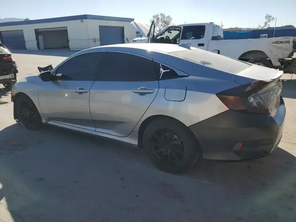 19XFC1F36HE007983 2017 HONDA CIVIC - Image 2