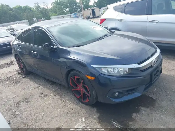19XFC1F36HE009023 2017 HONDA CIVIC - Image 1