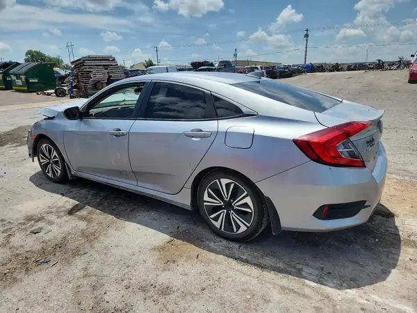 19XFC1F36HE009801 2017 HONDA CIVIC - Image 2