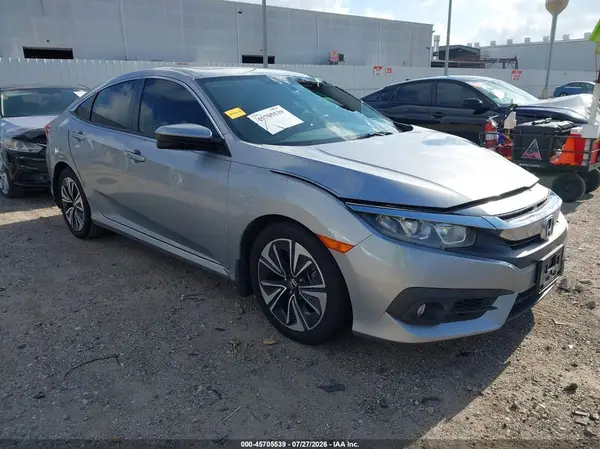19XFC1F36HE010785 2017 HONDA CIVIC - Image 1