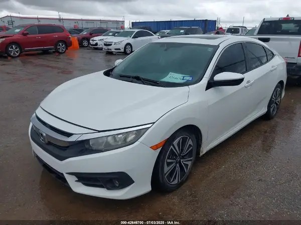 19XFC1F36HE019681 2017 HONDA CIVIC - Image 2