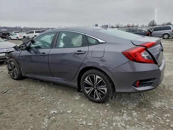 19XFC1F36HE030017 2017 HONDA CIVIC - Image 2