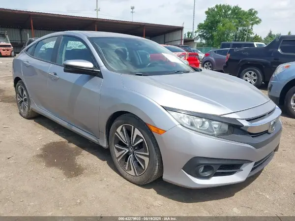 19XFC1F36HE031443 2017 HONDA CIVIC - Image 1