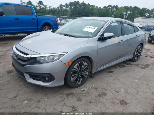 19XFC1F36HE207021 2017 HONDA CIVIC - Image 2