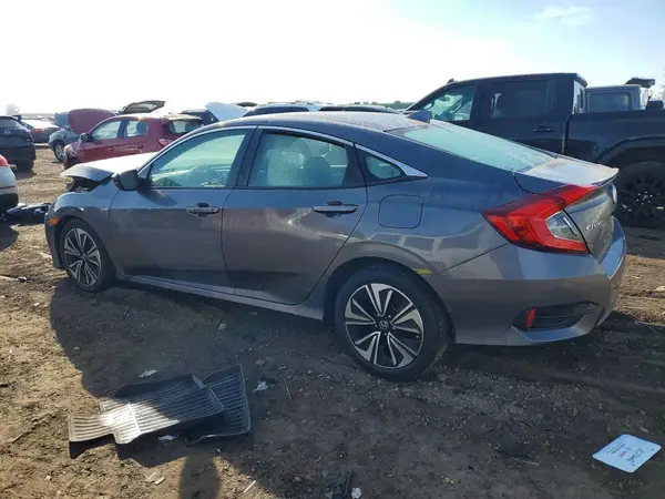 19XFC1F36HE207584 2017 HONDA CIVIC - Image 2