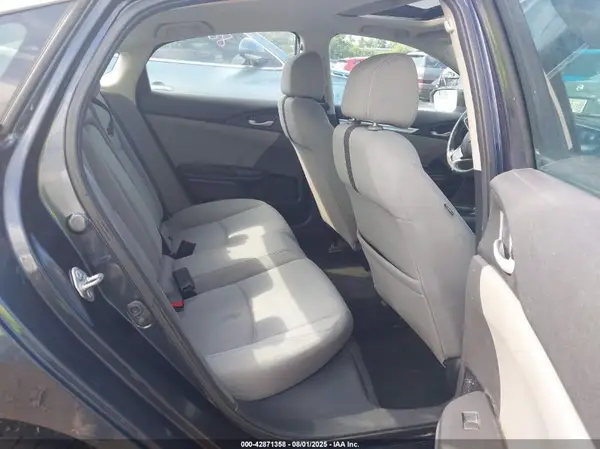 19XFC1F36KE004332 2019 HONDA CIVIC - Image 8