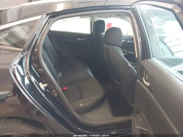 19XFC1F36KE010504 2019 HONDA CIVIC - Image 8