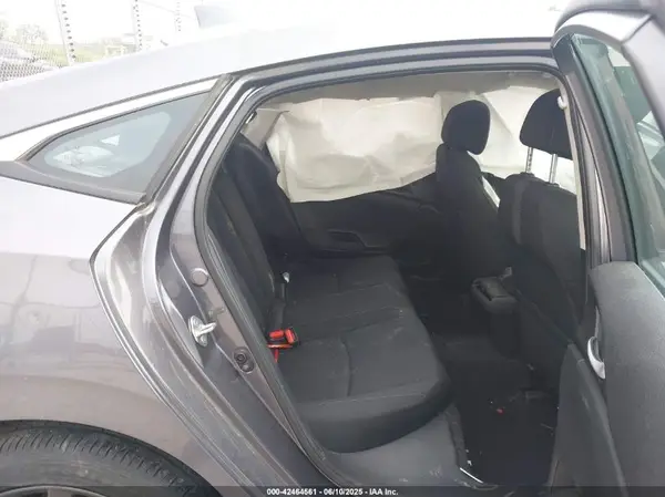19XFC1F36KE013774 2019 HONDA CIVIC - Image 8