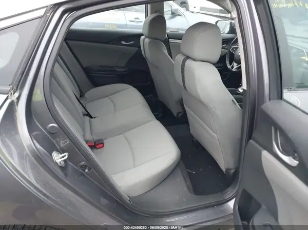 19XFC1F36KE015136 2019 HONDA CIVIC - Image 8