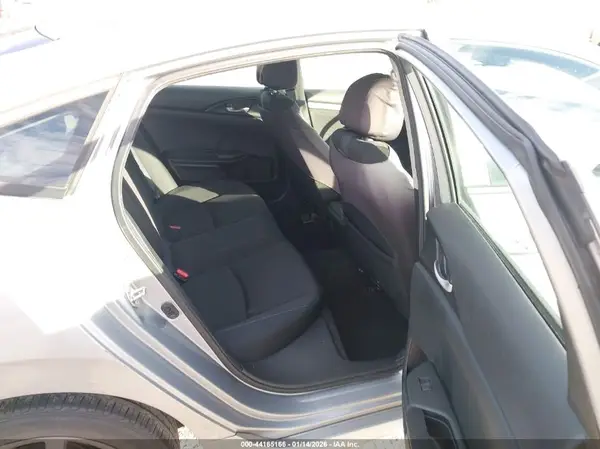 19XFC1F36KE210024 2019 HONDA CIVIC - Image 8