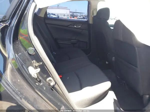 19XFC1F36KE210766 2019 HONDA CIVIC - Image 8