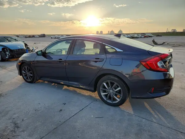 19XFC1F36KE214588 2019 HONDA CIVIC - Image 2