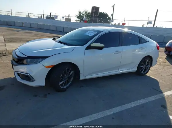 19XFC1F36KE216678 2019 HONDA CIVIC - Image 2
