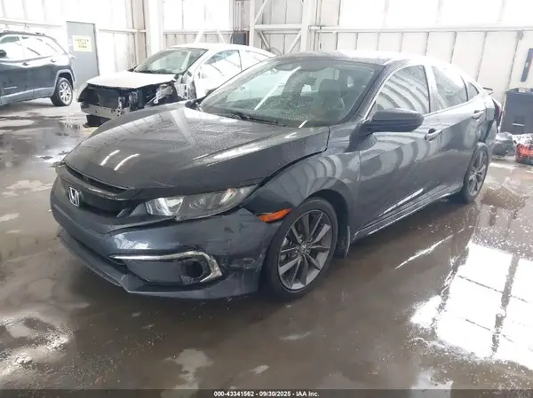 19XFC1F36LE005689 2020 HONDA CIVIC - Image 2