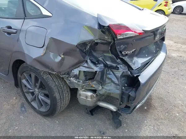 2020 HONDA CIVIC auction photo 6