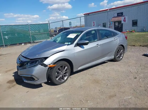 19XFC1F36LE200773 2020 HONDA CIVIC - Image 2