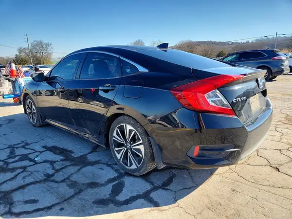 19XFC1F37GE002273 2016 HONDA CIVIC - Image 2