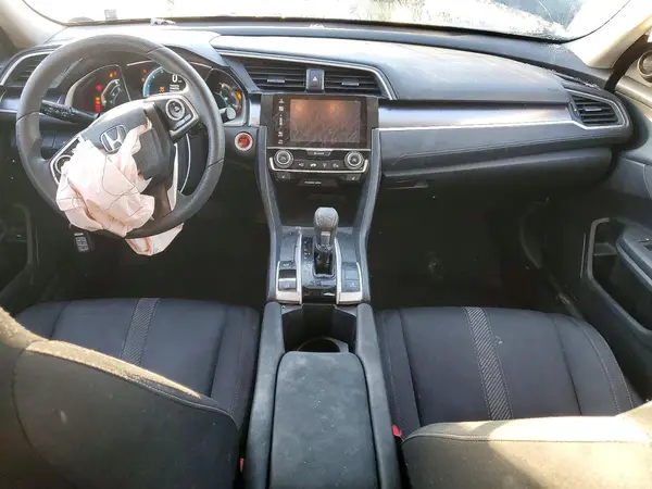 19XFC1F37GE006436 2016 HONDA CIVIC - Image 8
