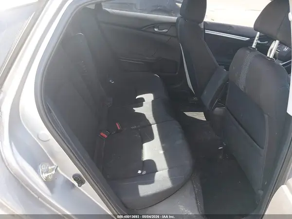 19XFC1F37GE015833 2016 HONDA CIVIC - Image 8