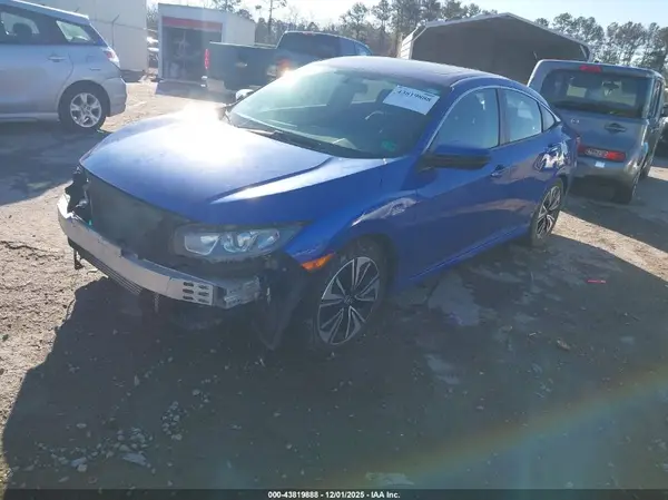 19XFC1F37GE015878 2016 HONDA CIVIC - Image 2