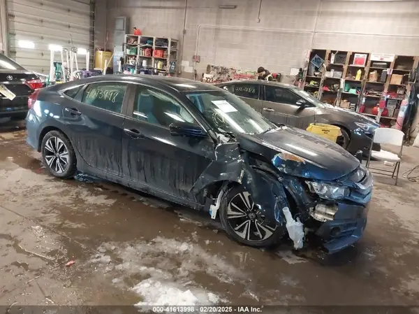 19XFC1F37GE034771 2016 HONDA CIVIC - Image 1