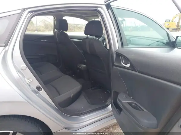 19XFC1F37GE035726 2016 HONDA CIVIC - Image 8