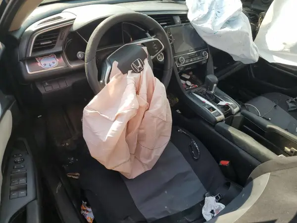 19XFC1F37GE043695 2016 HONDA CIVIC - Image 8