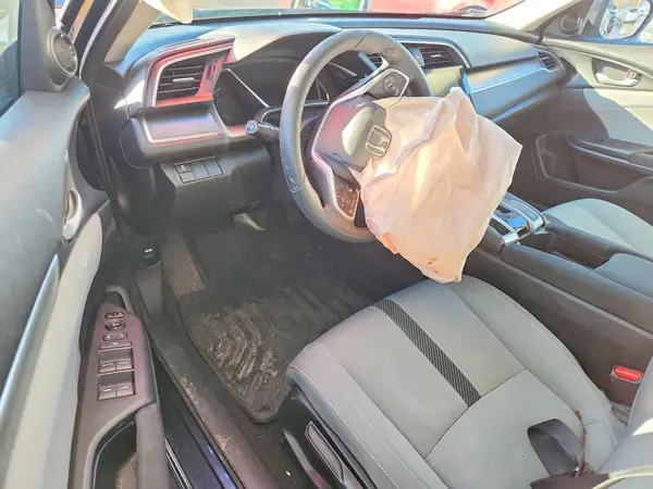 19XFC1F37GE201887 2016 HONDA CIVIC - Image 8