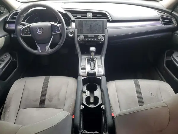 19XFC1F37GE202456 2016 HONDA CIVIC - Image 8