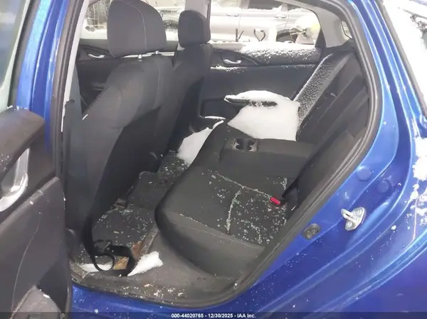 19XFC1F37GE211240 2016 HONDA CIVIC - Image 8