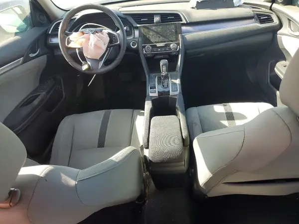 19XFC1F37GE217636 2016 HONDA CIVIC - Image 8
