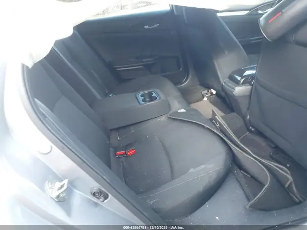 19XFC1F37GE220228 2016 HONDA CIVIC - Image 8