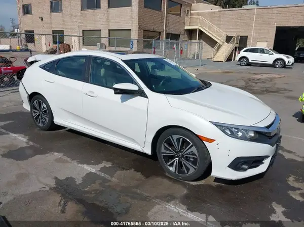 19XFC1F37GE220505 2016 HONDA CIVIC - Image 1