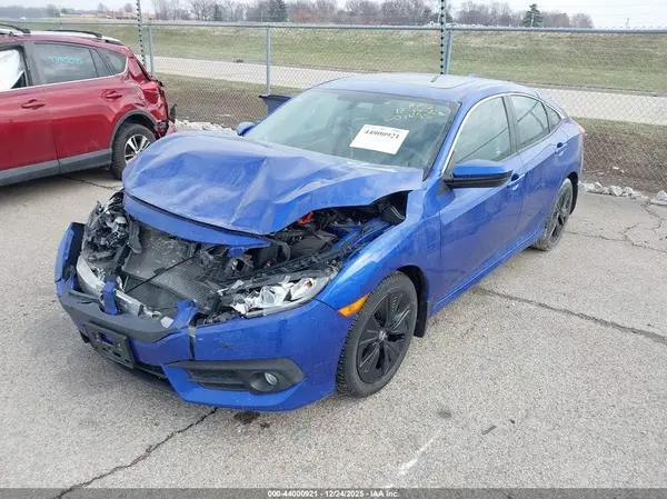 19XFC1F37HE001495 2017 HONDA CIVIC - Image 2