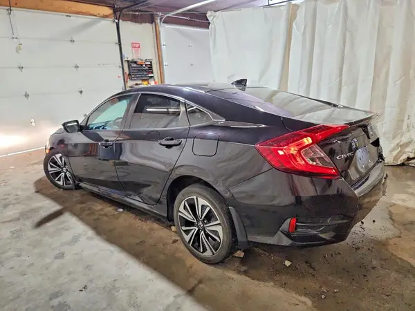 19XFC1F37HE001643 2017 HONDA CIVIC - Image 2