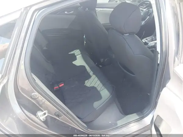 19XFC1F37HE209487 2017 HONDA CIVIC - Image 8