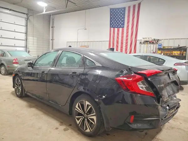 19XFC1F37JE002412 2018 HONDA CIVIC - Image 2