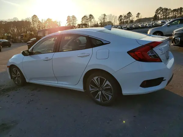 19XFC1F37JE004130 2018 HONDA CIVIC - Image 2
