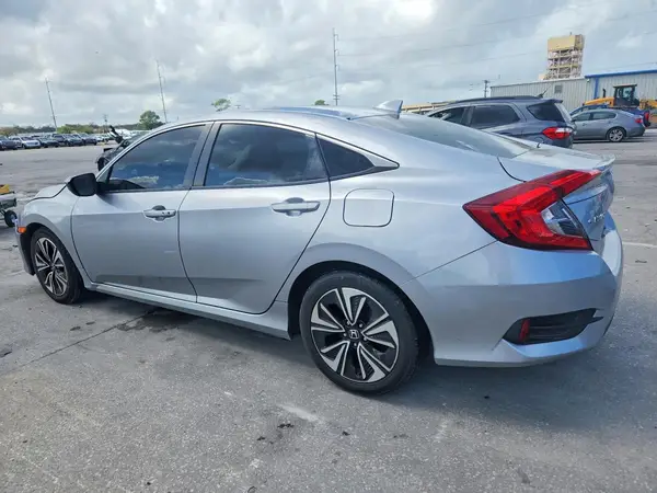 19XFC1F37JE200360 2018 HONDA CIVIC - Image 2