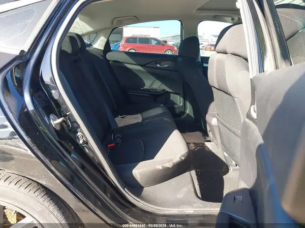 19XFC1F37KE010513 2019 HONDA CIVIC - Image 8